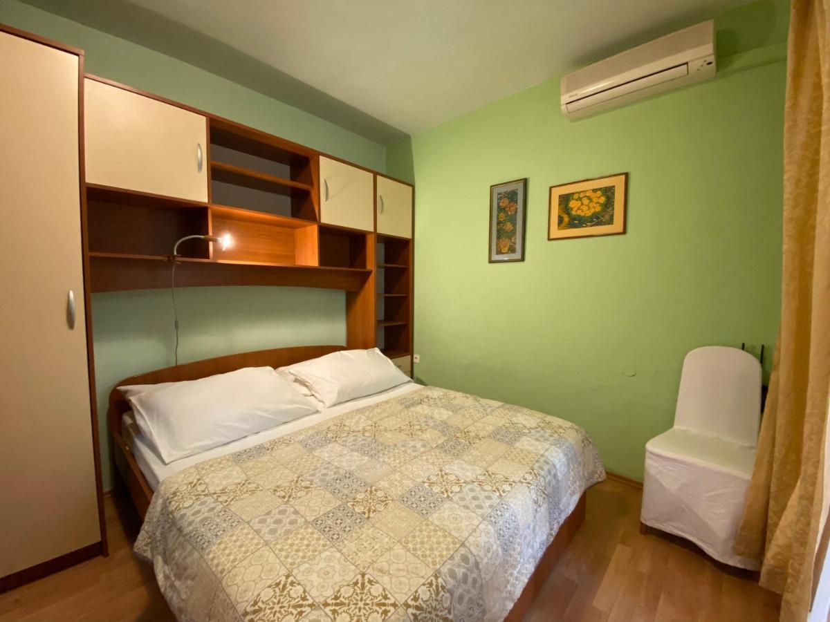 Rooms Josip Makarska Exterior photo